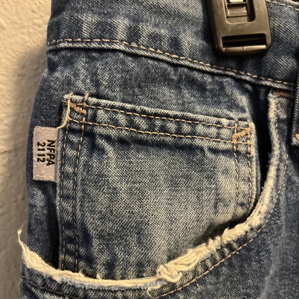 Carhartt‎ FR Denim Blue Work Jeans Relaxed Fit Men 42x28 Workwear FRB100DNM